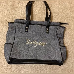 Thirty-One Cindy Tote - black, in excellent condition